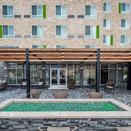 Отель Courtyard By Marriott Toledo West Экстерьер фото